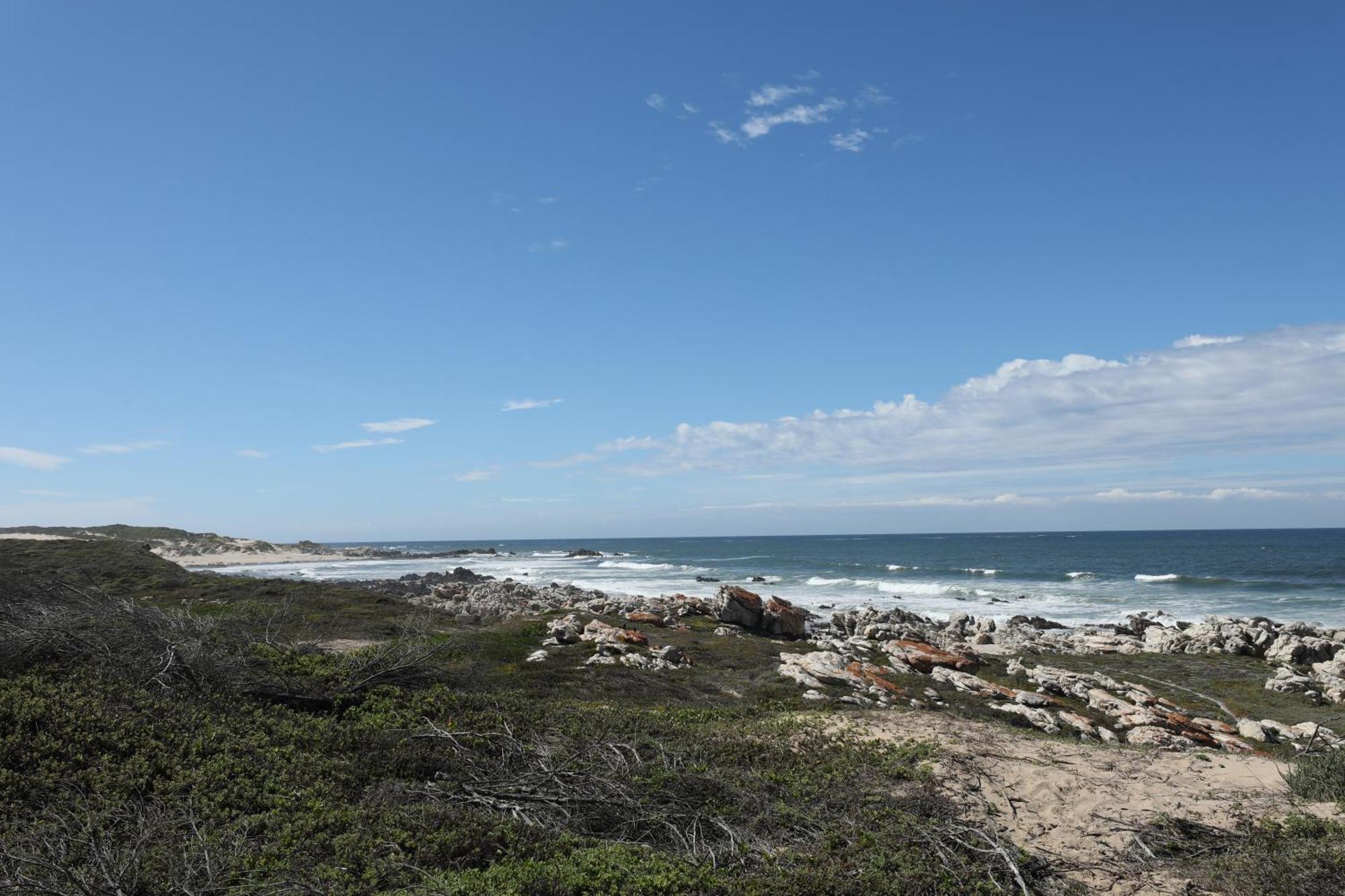 Admiralty Beach House Port Elizabeth Exterior photo